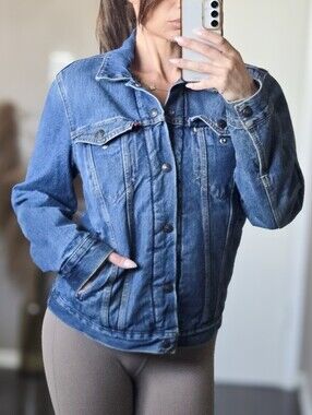Levi’s Sherpa Lined Denim Trucker Jacket Size Small Blue Cotton 90s Style